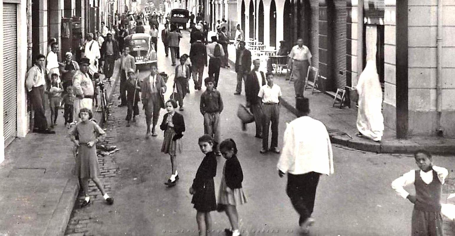 967- Cherchell - Rue Cesaree2.jpg